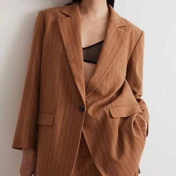 Madewell oversized Blazer in pinstripe. - Picture 8 of 8
